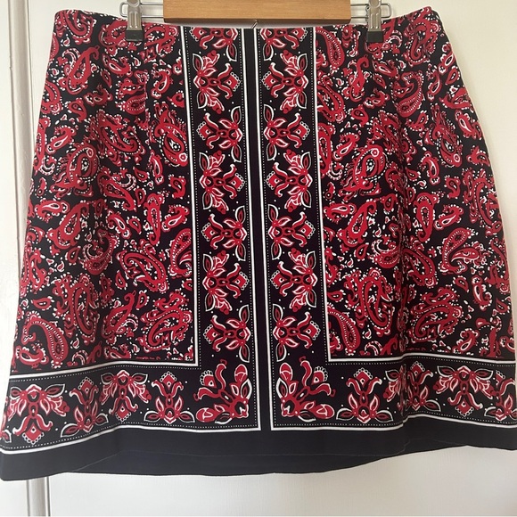 Talbots A-Line Skirt Bandana Print Navy Blue and Red Lined Plus size 18W Petite - Picture 7 of 15